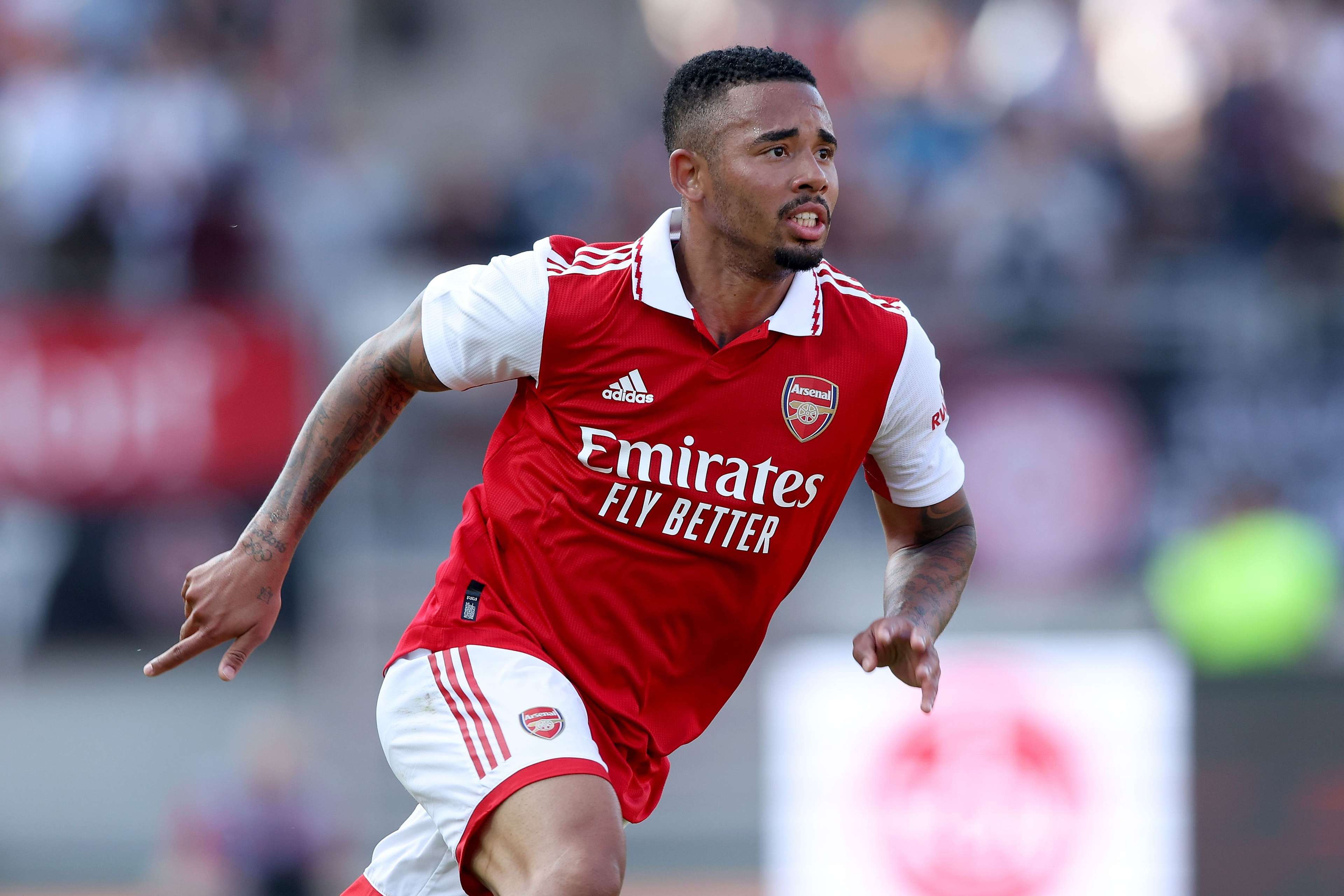 它提升了英 它提升了英